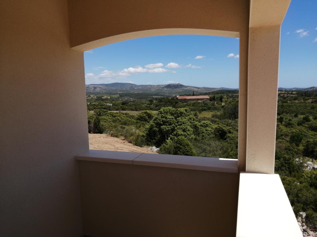 Trois Appartements Au Sein Du Mas Jams - Le Gouleyrous, Le Canigou Et Le Figarassa Vingrau Ruang foto