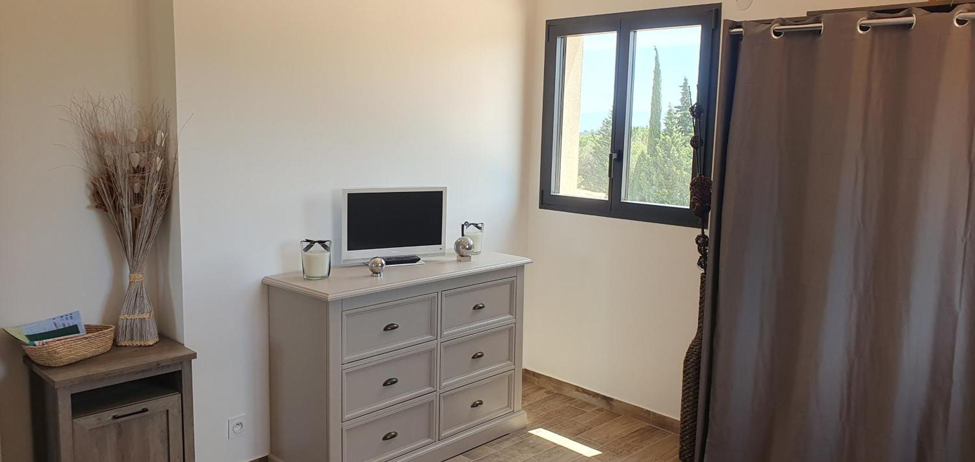 Trois Appartements Au Sein Du Mas Jams - Le Gouleyrous, Le Canigou Et Le Figarassa Vingrau Ruang foto